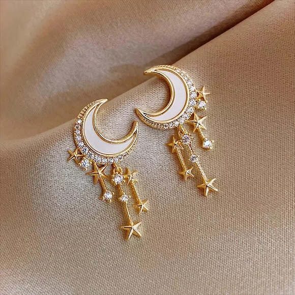 Star moon earrings - Picture 2 of 5